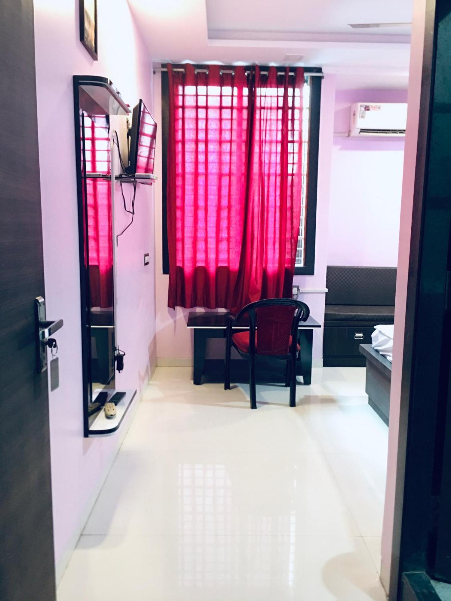 Chanda Palace Guest House Hazaribag Ngoại thất bức ảnh