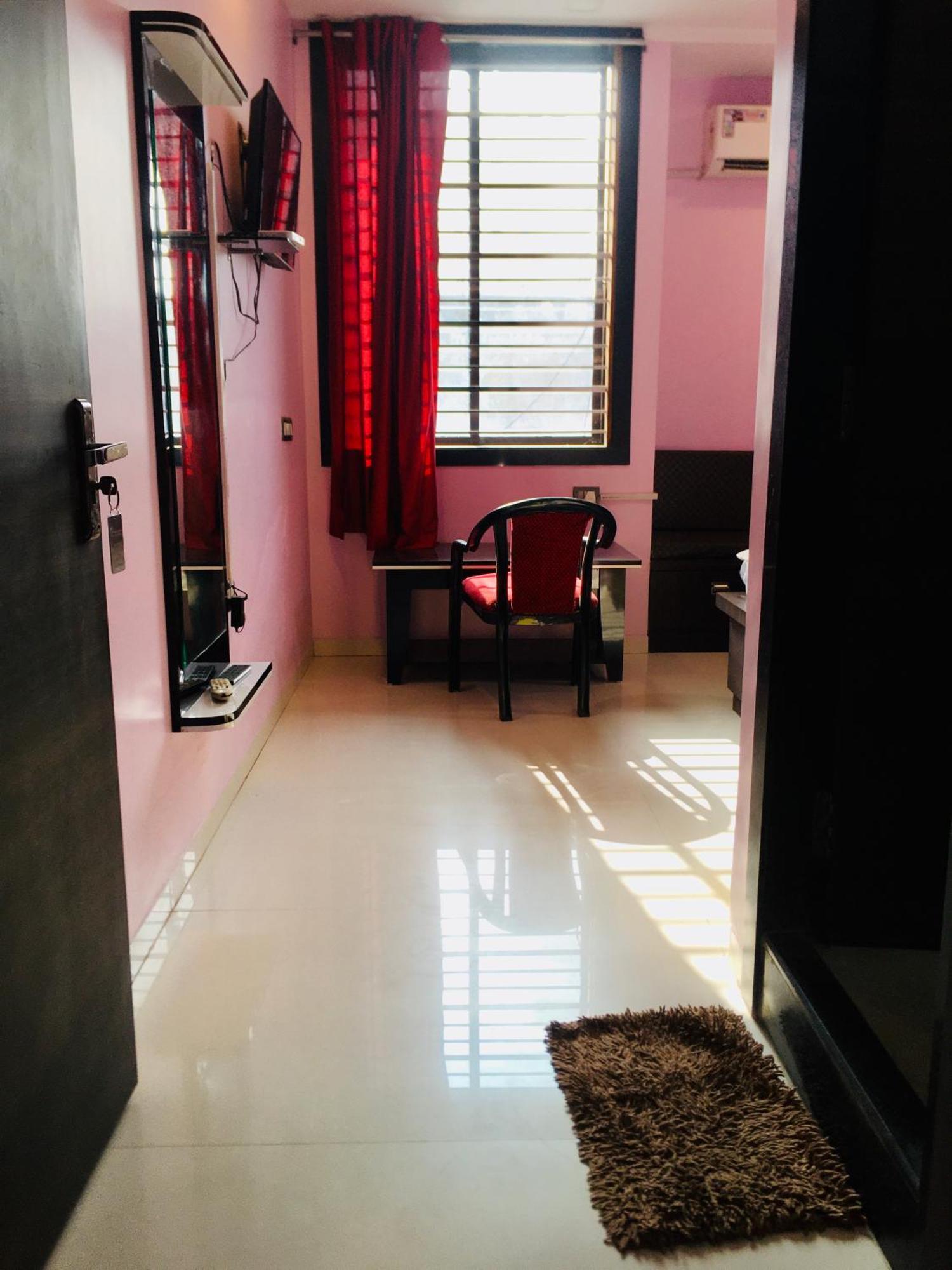 Chanda Palace Guest House Hazaribag Ngoại thất bức ảnh